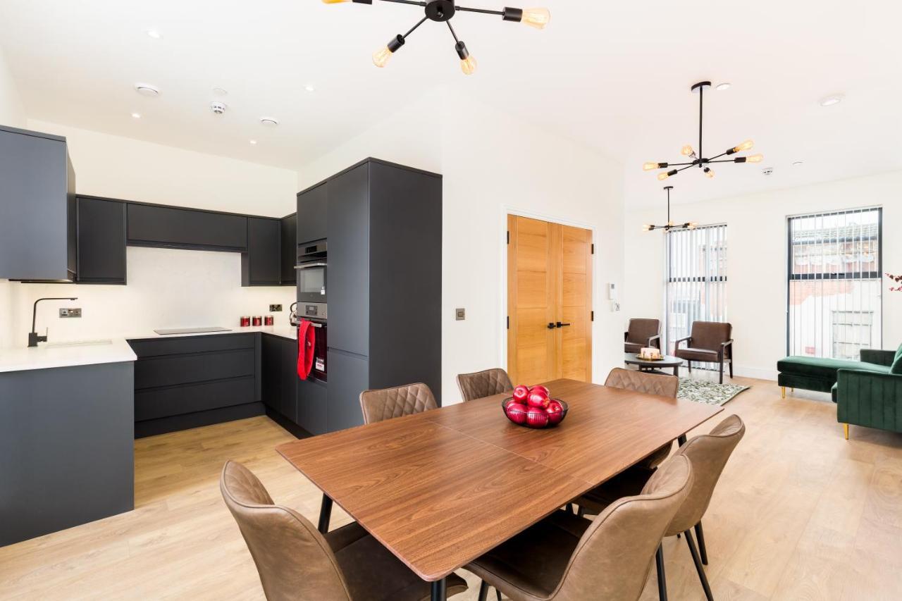Sydenham Place - Birmingham City Centre Jewellery Quarter - A Trio Of Premium High End Town/Penthouses - 4 Bedrooms & Secure Ev Parking ภายนอก รูปภาพ